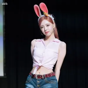 Itzy All In Us OnlyFans Leaked Free Thumbnail Picture - #8w0AdWq5ik