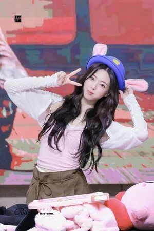 Itzy All In Us OnlyFans Leaked Free Thumbnail Picture - #9M1QUUxE23