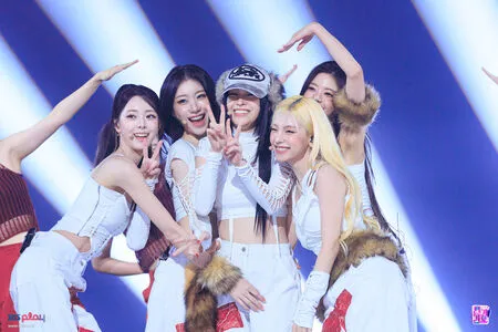 Itzy All In Us OnlyFans Leaked Free Thumbnail Picture - #AJVzx0GKVC