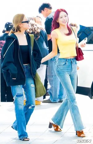 Itzy All In Us OnlyFans Leaked Free Thumbnail Picture - #AvKLwBdCgt