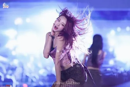 Itzy All In Us OnlyFans Leaked Free Thumbnail Picture - #B6Lm0wBmjz