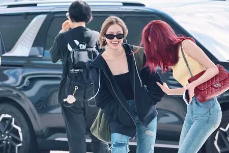 Itzy All In Us OnlyFans Leaked Free Thumbnail Picture - #BDjkayrvQr