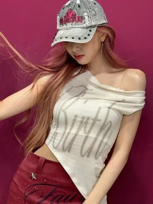 Itzy All In Us OnlyFans Leaked Free Thumbnail Picture - #Bn5mIXC1I2