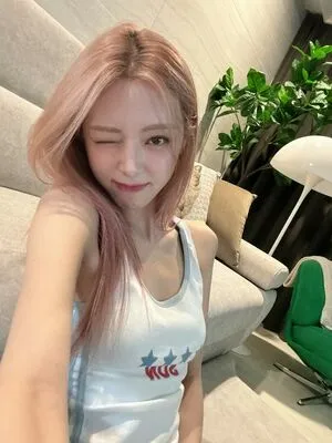 Itzy All In Us OnlyFans Leaked Free Thumbnail Picture - #ByOyHJz5Nv