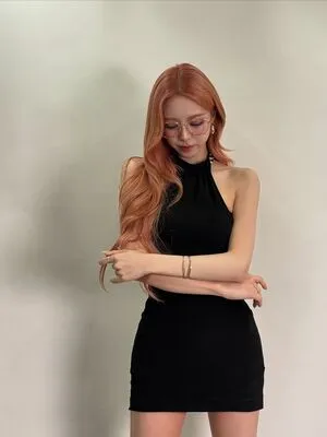 Itzy All In Us OnlyFans Leaked Free Thumbnail Picture - #CPlq06uTQ7