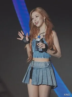 Itzy All In Us OnlyFans Leaked Free Thumbnail Picture - #CRODhRwinU