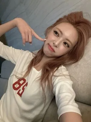 Itzy All In Us OnlyFans Leaked Free Thumbnail Picture - #CdG6Usn2qg