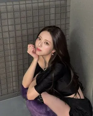 Itzy All In Us OnlyFans Leaked Free Thumbnail Picture - #Cn5QdXP9Iq