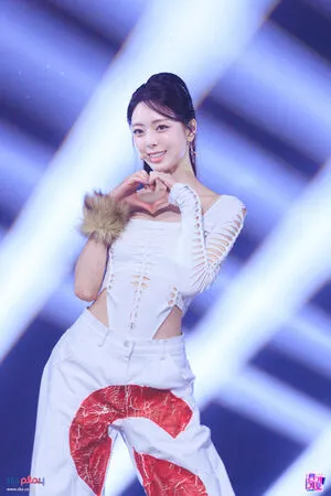 Itzy All In Us OnlyFans Leaked Free Thumbnail Picture - #EkdvikuH2S