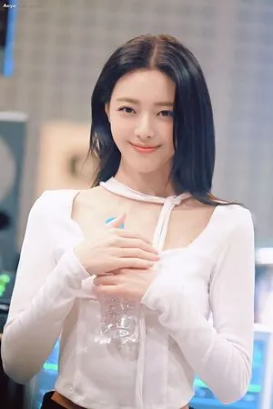 Itzy All In Us OnlyFans Leaked Free Thumbnail Picture - #F6h6boCTNu