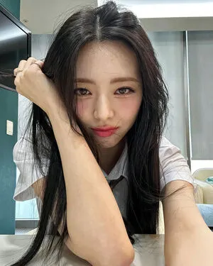 Itzy All In Us OnlyFans Leaked Free Thumbnail Picture - #FBjc2nKanL