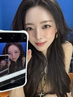 Itzy All In Us OnlyFans Leaked Free Thumbnail Picture - #Fhu3eds480