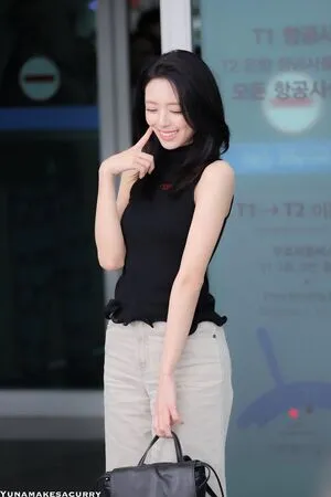 Itzy All In Us OnlyFans Leaked Free Thumbnail Picture - #KtkgEwe7Jj