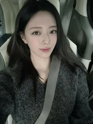 Itzy All In Us OnlyFans Leaked Free Thumbnail Picture - #LsIjW446mz