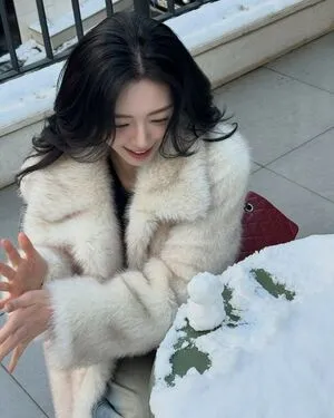 Itzy All In Us OnlyFans Leaked Free Thumbnail Picture - #M4qo5KoO8A