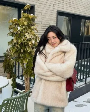 Itzy All In Us OnlyFans Leaked Free Thumbnail Picture - #MXFQBnD7l9