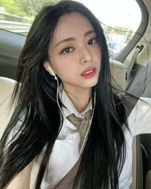 Itzy All In Us OnlyFans Leaked Free Thumbnail Picture - #NttKmO8Kj1