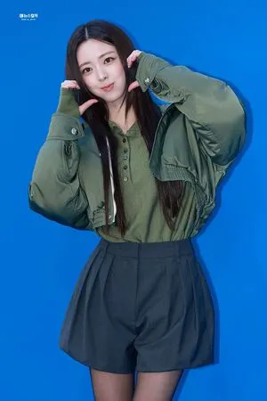 Itzy All In Us OnlyFans Leaked Free Thumbnail Picture - #NxkRBj8DYF