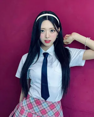 Itzy All In Us OnlyFans Leaked Free Thumbnail Picture - #OWJ3II7EvY