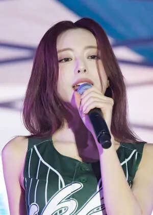 Itzy All In Us OnlyFans Leaked Free Thumbnail Picture - #TQZAKjjkwZ