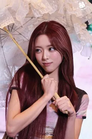 Itzy All In Us OnlyFans Leaked Free Thumbnail Picture - #TmcjziCJ6f