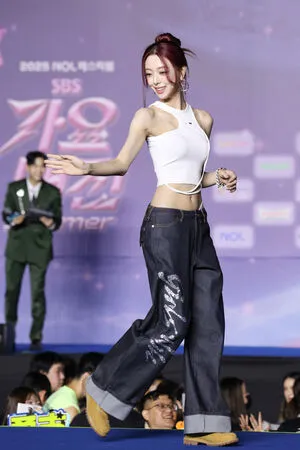 Itzy All In Us OnlyFans Leaked Free Thumbnail Picture - #TnnMHrFh4G