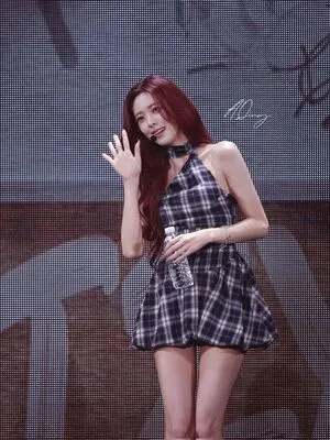 Itzy All In Us OnlyFans Leaked Free Thumbnail Picture - #TzztC9DYBq