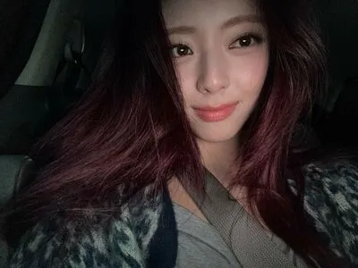 Itzy All In Us OnlyFans Leaked Free Thumbnail Picture - #V9akVBFY8k