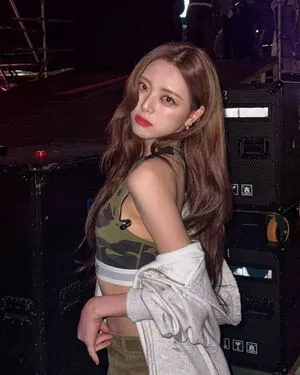 Itzy All In Us OnlyFans Leaked Free Thumbnail Picture - #W3a2AdgLaY