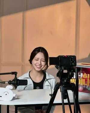 Itzy All In Us OnlyFans Leaked Free Thumbnail Picture - #X0joIAujRi