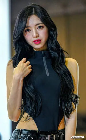 Itzy All In Us OnlyFans Leaked Free Thumbnail Picture - #Y8yBArgv5G