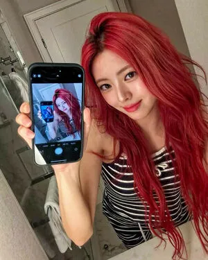 Itzy All In Us OnlyFans Leaked Free Thumbnail Picture - #YDvoN30wds