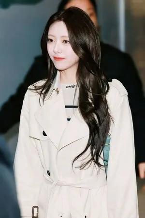 Itzy All In Us OnlyFans Leaked Free Thumbnail Picture - #YoE4yNMwgN