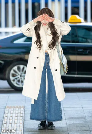 Itzy All In Us OnlyFans Leaked Free Thumbnail Picture - #YyJyMunIRF