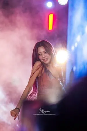 Itzy All In Us OnlyFans Leaked Free Thumbnail Picture - #ZNimGAjjCg