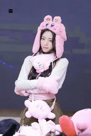 Itzy All In Us OnlyFans Leaked Free Thumbnail Picture - #aP6TmSPuk5