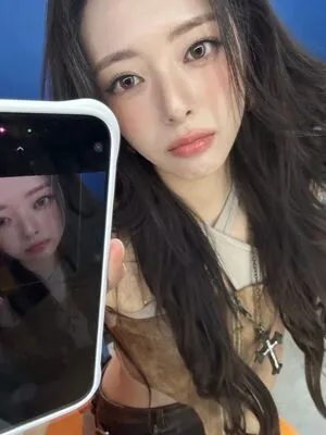 Itzy All In Us OnlyFans Leaked Free Thumbnail Picture - #avKpNVcu3D