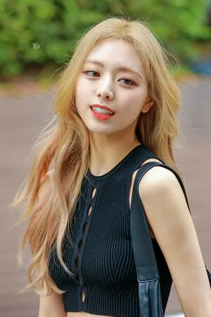 Itzy All In Us OnlyFans Leaked Free Thumbnail Picture - #cguSZu4fM7