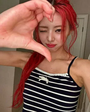 Itzy All In Us OnlyFans Leaked Free Thumbnail Picture - #dn6MhOGJF9