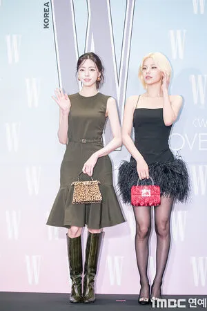 Itzy All In Us OnlyFans Leaked Free Thumbnail Picture - #eIgmtIYZz3