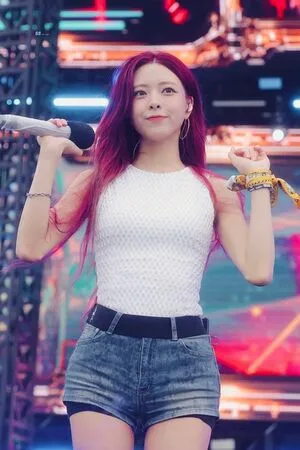 Itzy All In Us OnlyFans Leaked Free Thumbnail Picture - #eZ8PCLtXvW