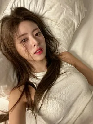 Itzy All In Us OnlyFans Leaked Free Thumbnail Picture - #jCI4x5k3nd