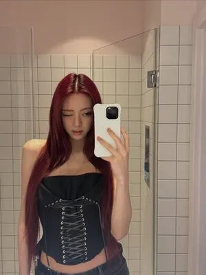 Itzy All In Us OnlyFans Leaked Free Thumbnail Picture - #kvUapWh4j7