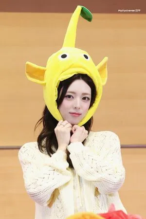 Itzy All In Us OnlyFans Leaked Free Thumbnail Picture - #mPlDzITYcD