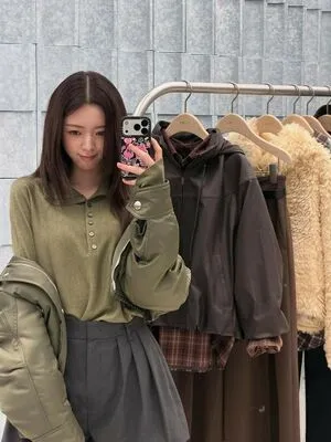 Itzy All In Us OnlyFans Leaked Free Thumbnail Picture - #neMoaOwCtM