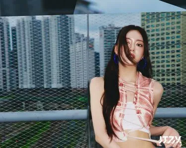 Itzy All In Us OnlyFans Leaked Free Thumbnail Picture - #nfTz5r7ddg