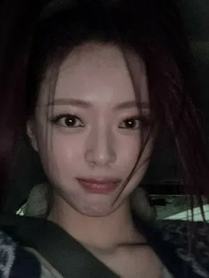 Itzy All In Us OnlyFans Leaked Free Thumbnail Picture - #okslmwmI0l