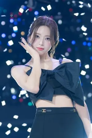 Itzy All In Us OnlyFans Leaked Free Thumbnail Picture - #p8Z2VlJDlg