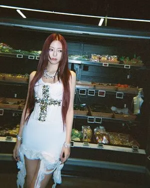 Itzy All In Us OnlyFans Leaked Free Thumbnail Picture - #pFk6gIGf37