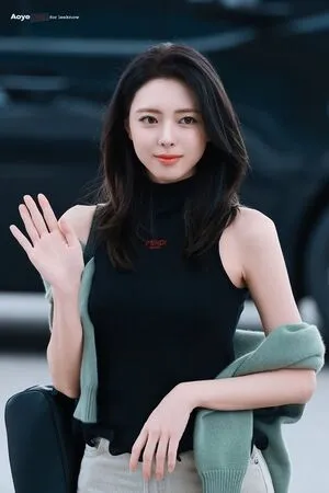 Itzy All In Us OnlyFans Leaked Free Thumbnail Picture - #qFV3q1miK4